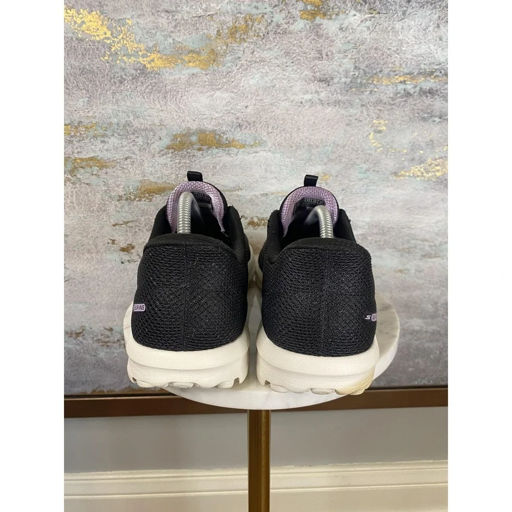 Skechers GOwalk Slip-ins Shoes Womens Size 11 Black Walking Sneakers SN 125277